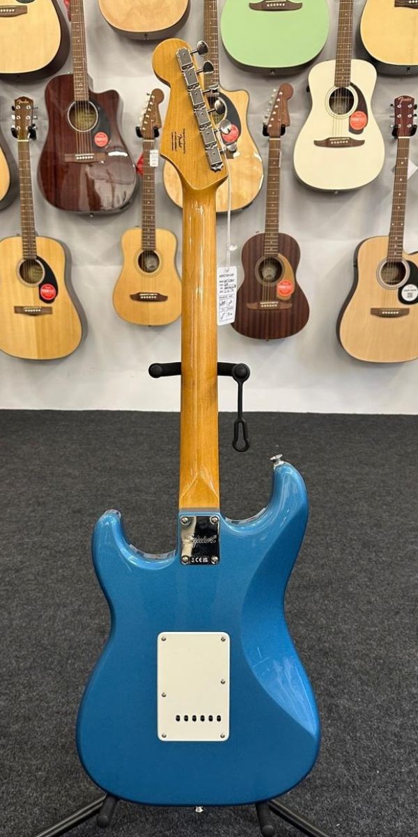 Guitarra Squier Classic Vibe 60s Stratocaster Lake Placid Blue 